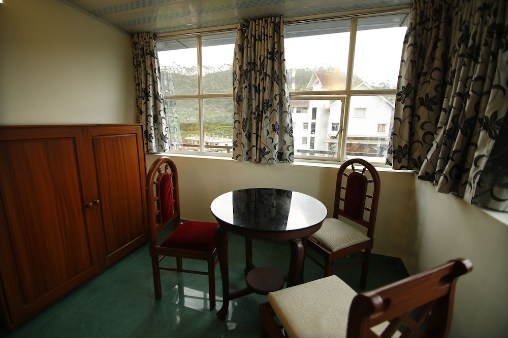 Deluxe Double Room photo 3