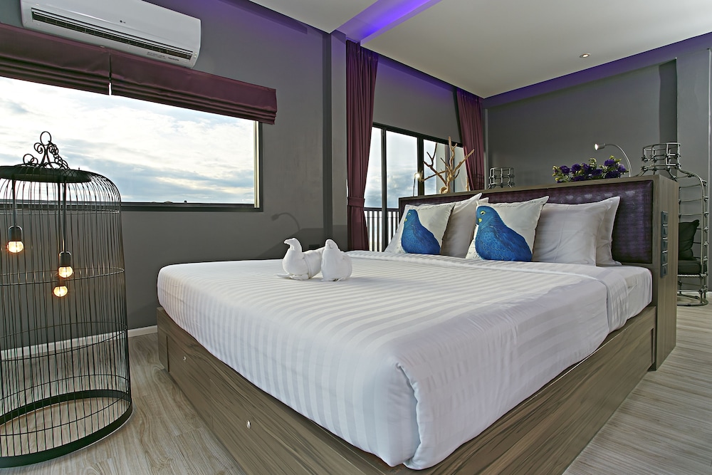 Deluxe Sea View photo 3