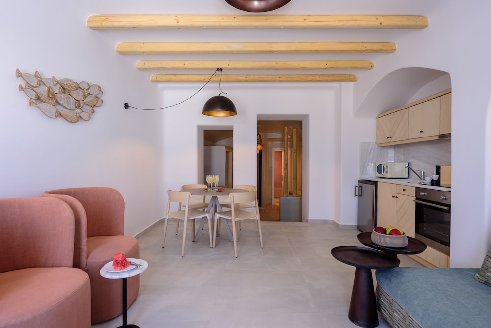 Cave Villa - Photo 5