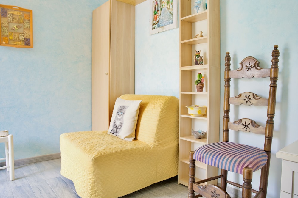 Chambre Triple Exclusive, en bord de piscine