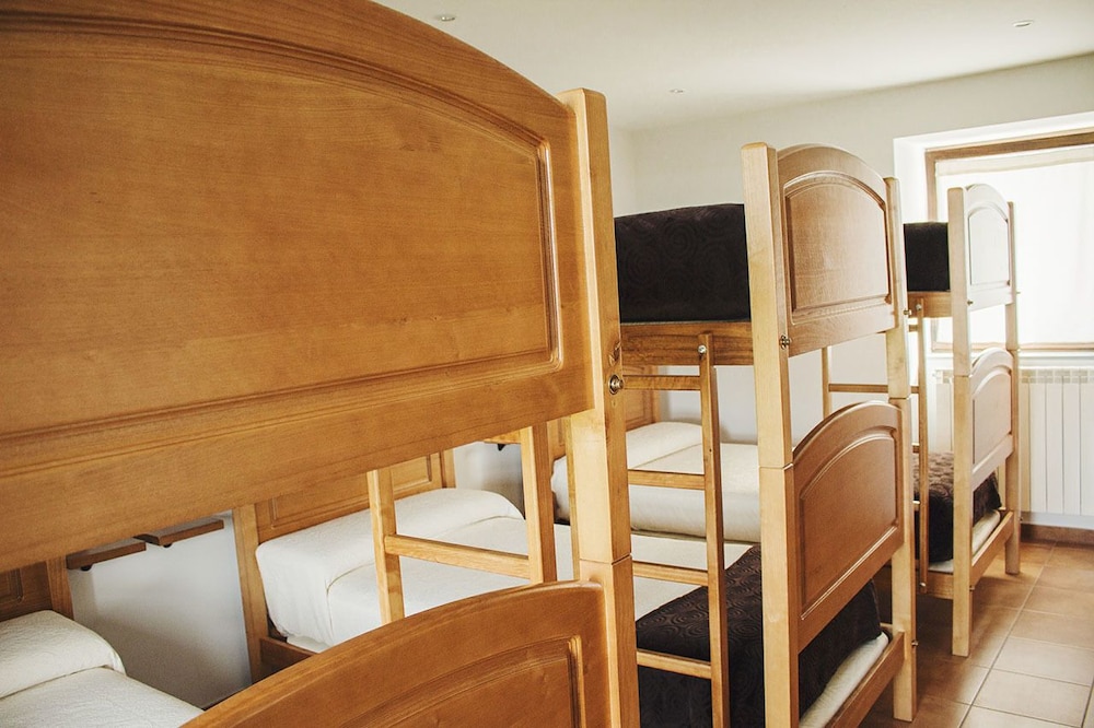 Litera compartida, Dormitorio mixto, Baño compartido (6 camas, El Camarote Peregrino)