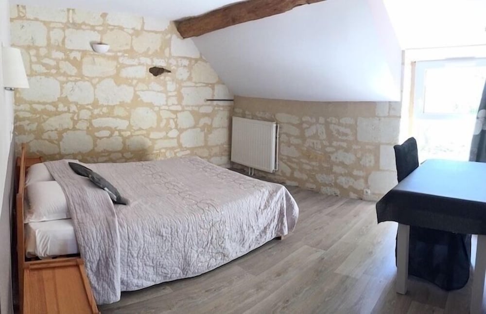 Double Room (Jasmin)