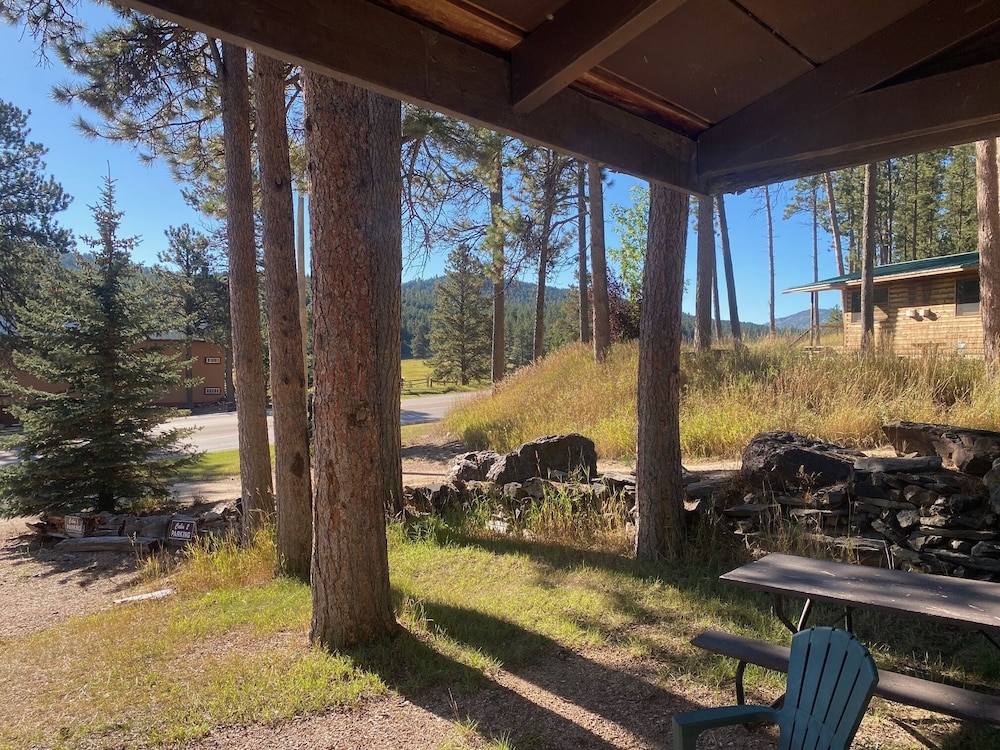 Cabin #1 photo 3