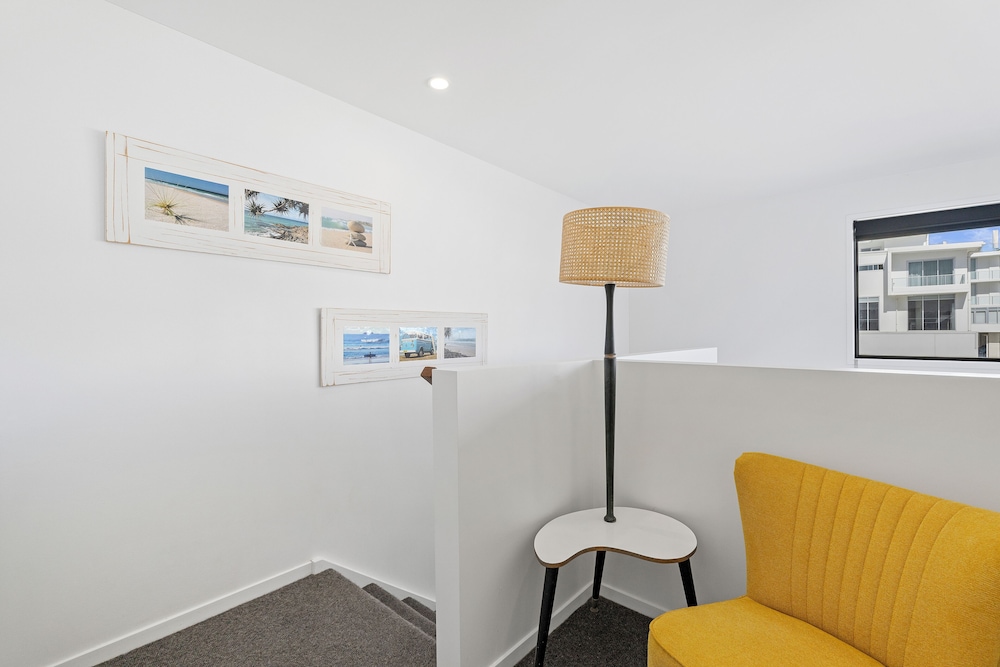 Townhome, 1 Bedroom photo 2