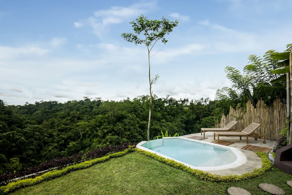 Deluxe Tent, Private Pool, Slope side photo 2