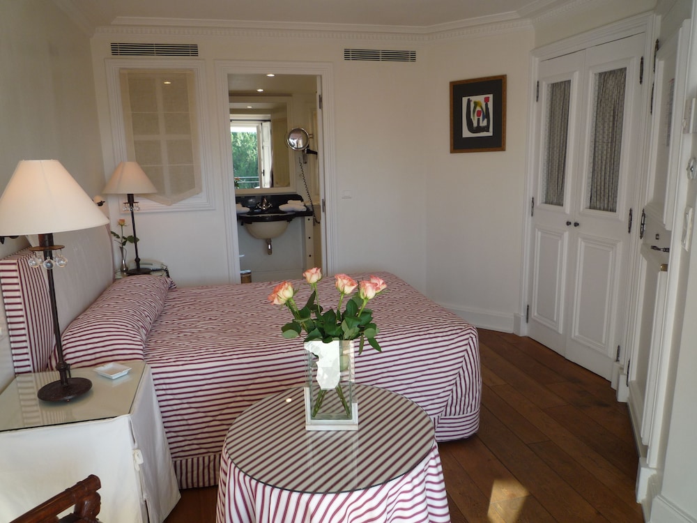 Superior Double Room, Balcony, Pool View - Photo 1