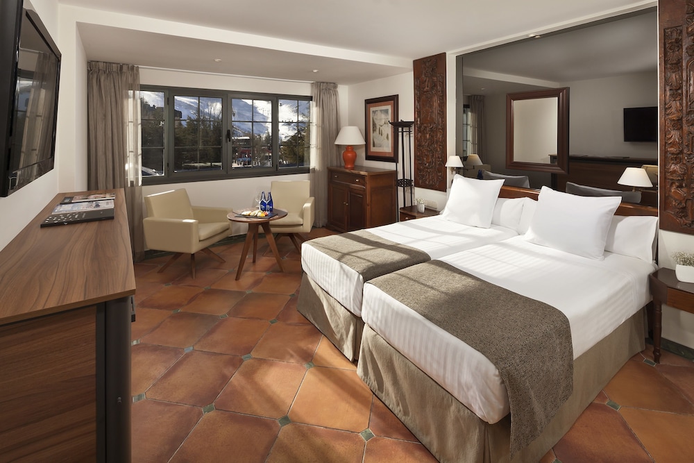 Deluxe Room, Mountain View photo 2
