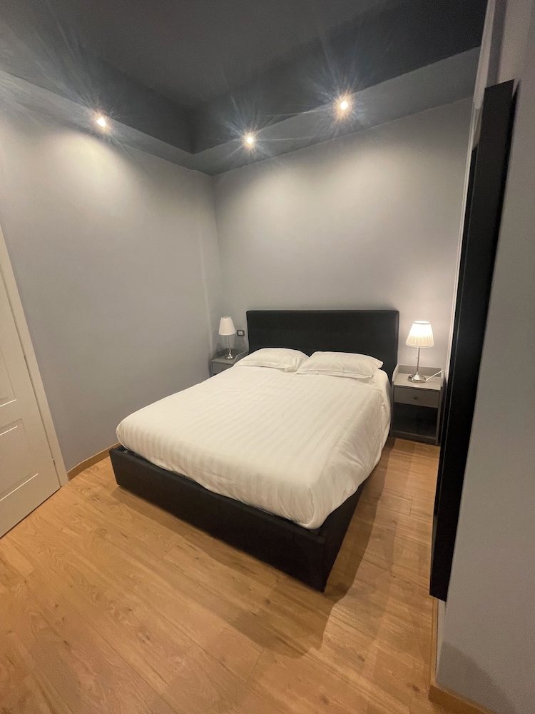 Luxury Quadruple Room, Courtyard View
