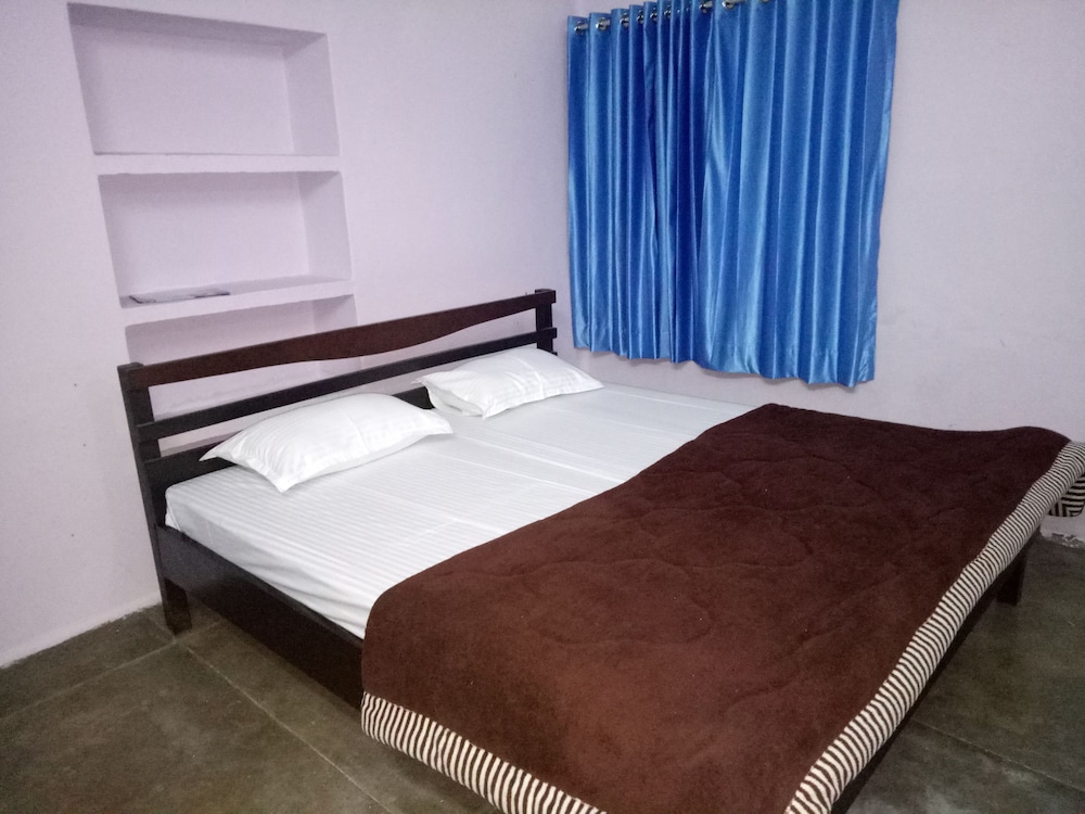 Deluxe Double Room, 1 Double Bed, Ground Floor photo 2
