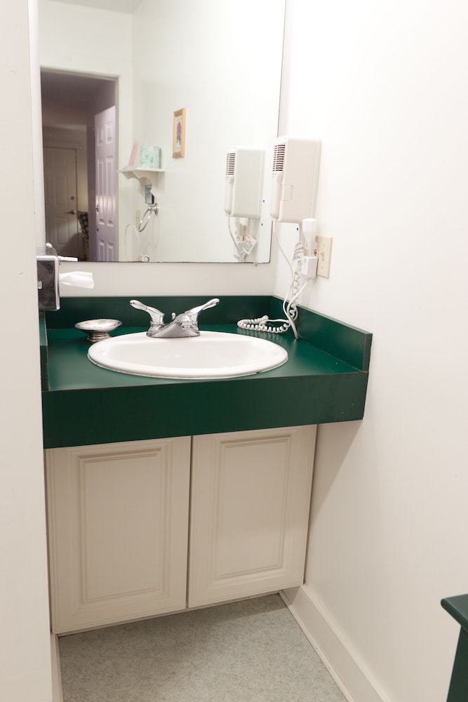 Family Suite Deluxe - Photo 16