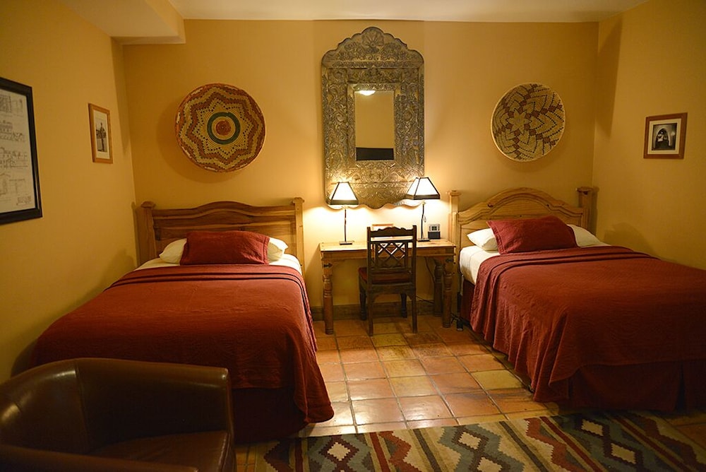 Standard 2 Full Beds