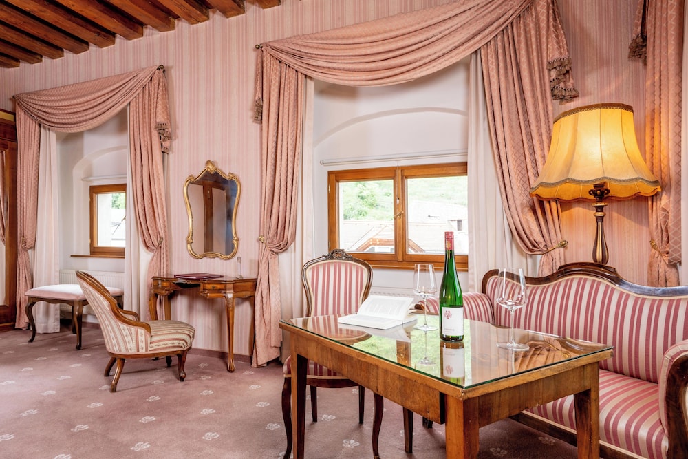 Junior Suite (Country View)