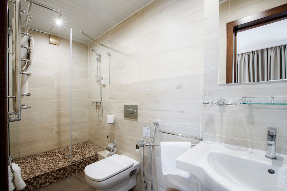 Standard Room (Superior) photo 3