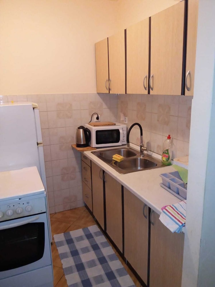 Double Room (R2) - Photo 13