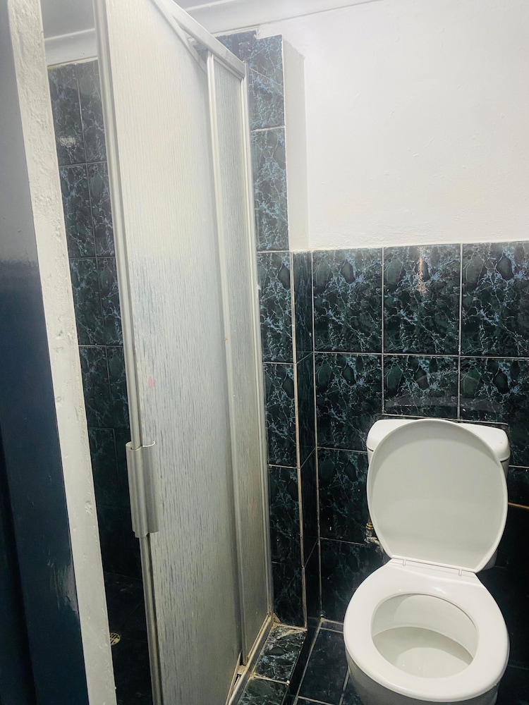 Deluxe Double or Twin Room photo 3