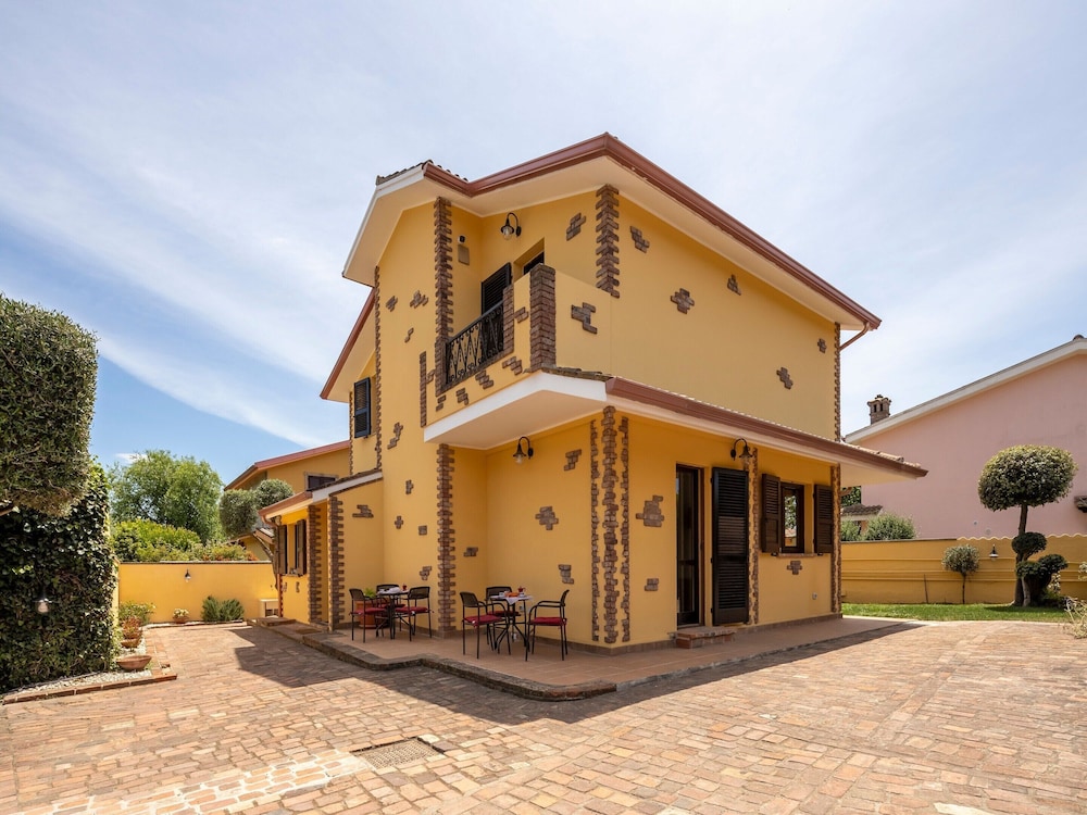 Villa