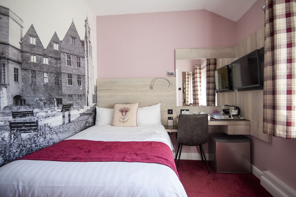 Superior Single Room, 1 Bedroom, Ensuite, Garden View photo 2
