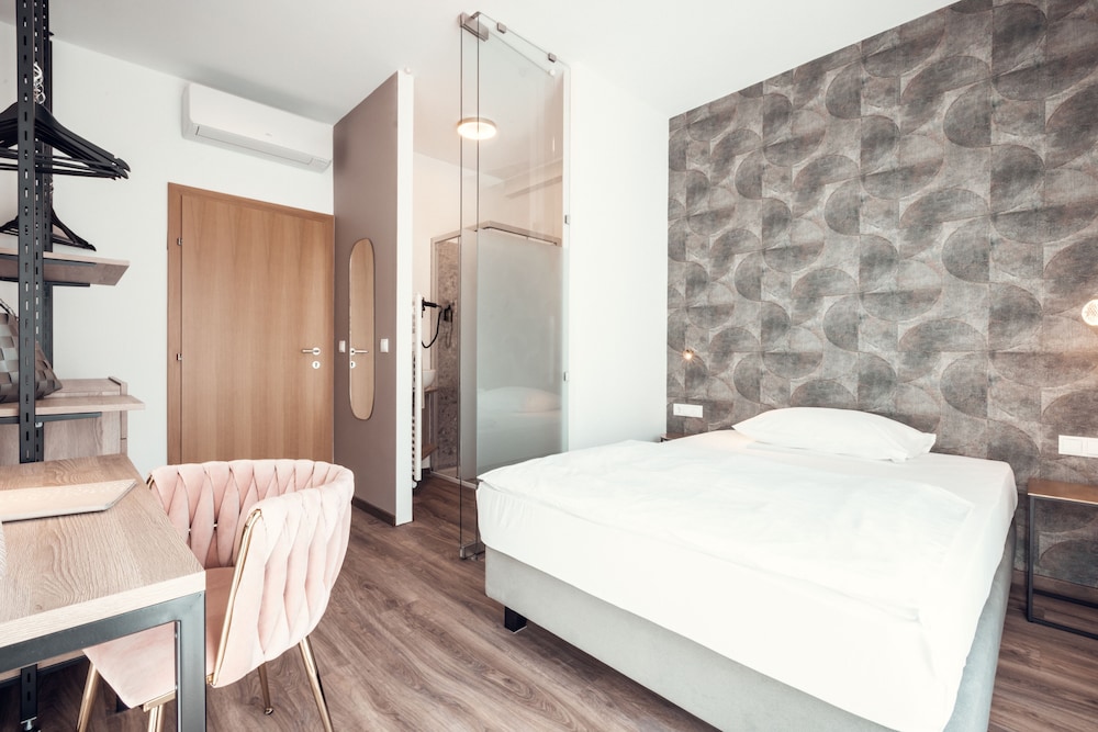 Economy Single Room photo 2
