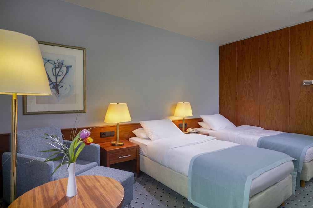 Comfort Twin Room - Photo 3