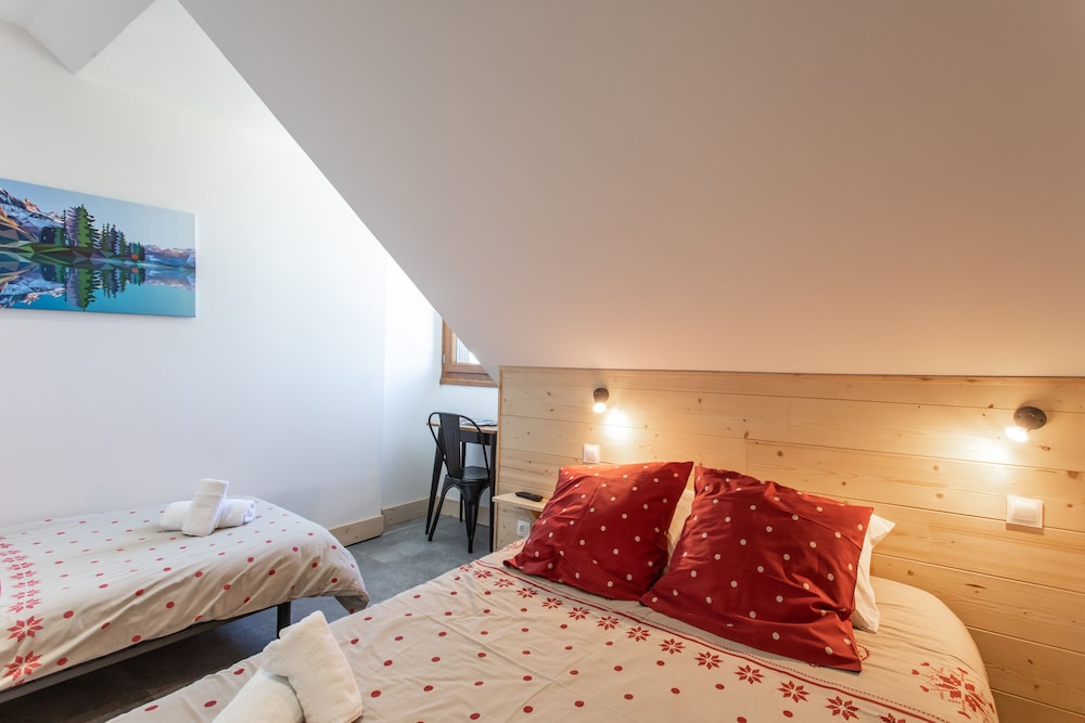 Family Triple Room, Ensuite, Mountain View (Chambre 7 (2/3 pers)) photo 3