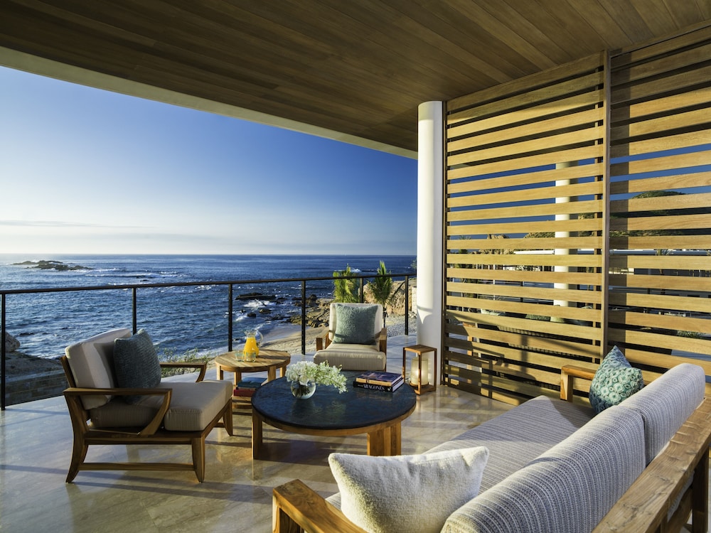 Villa, 4 Bedrooms, Oceanfront photo 3