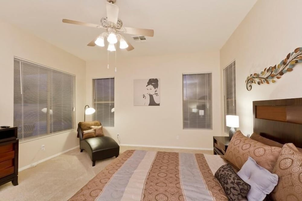 Condo, 3 Bedrooms photo 3