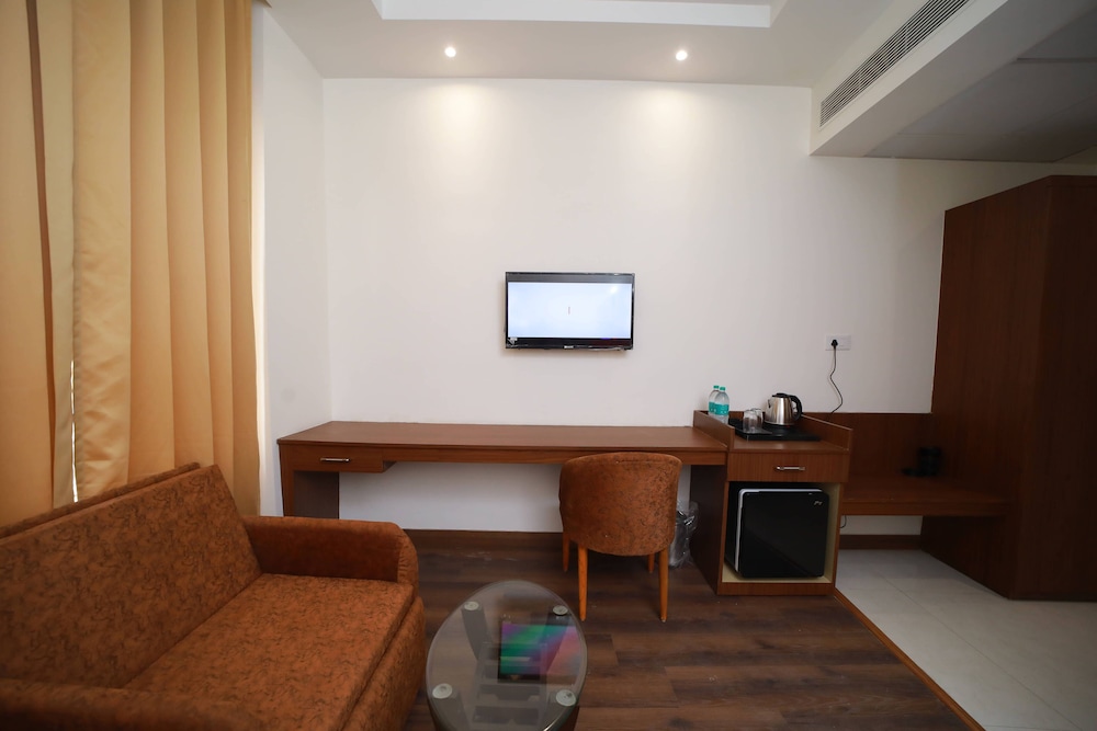 Superior Room - Photo 9