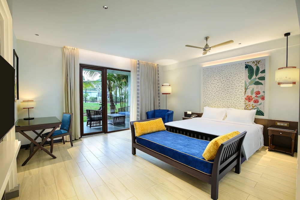 Chalet (with Verandah-Lagoon Side)