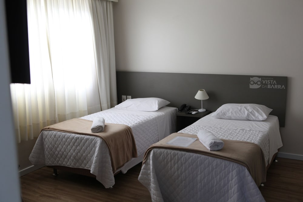 Standard Twin Room photo 2