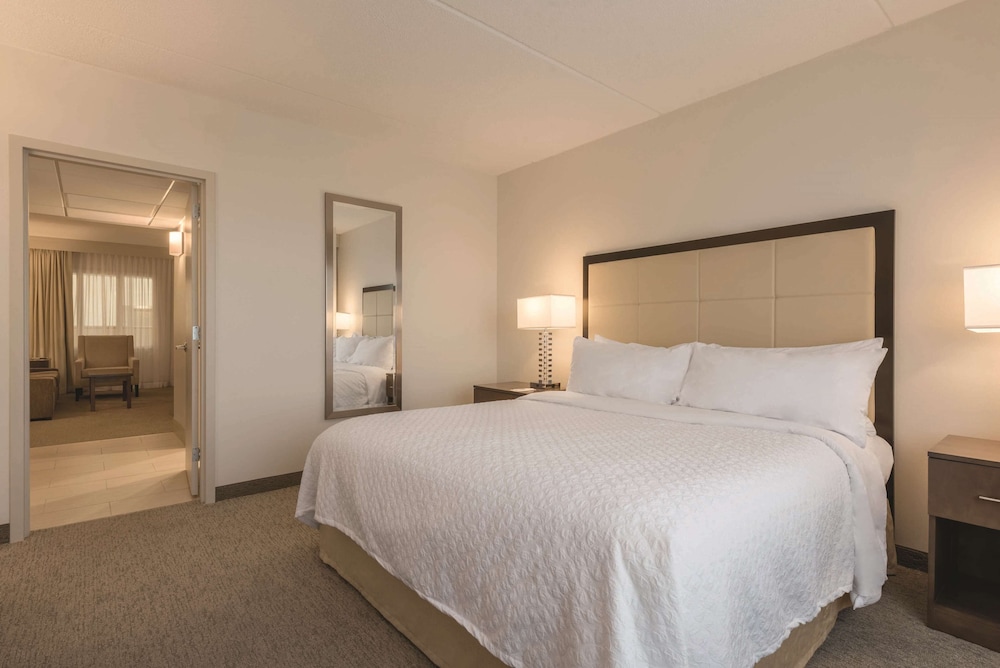 Room, 1 King Bed (High Floor) photo 3
