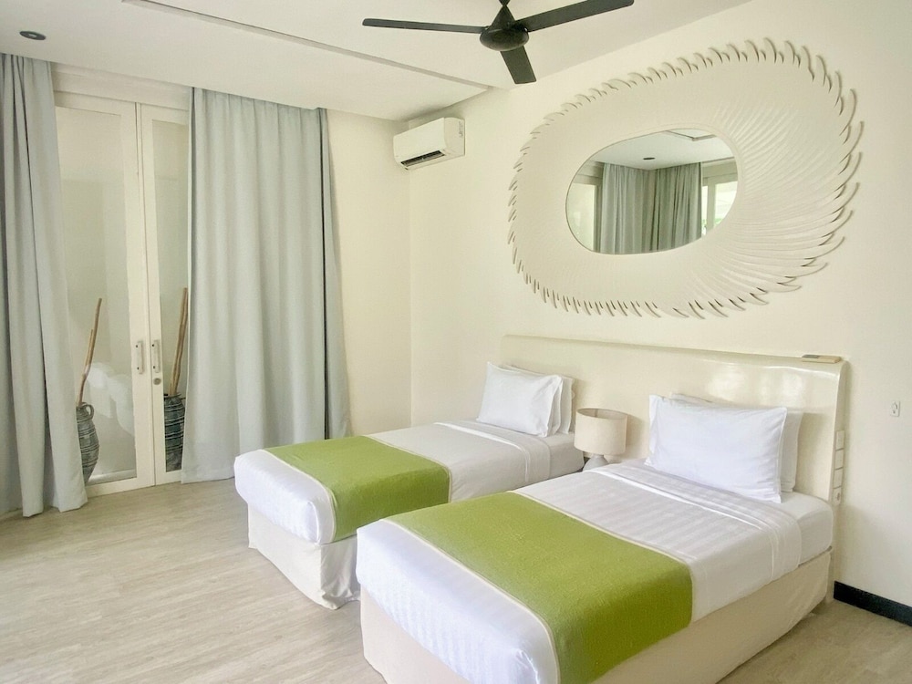 Villa, 2 Bedrooms, Private Pool, River View photo 3