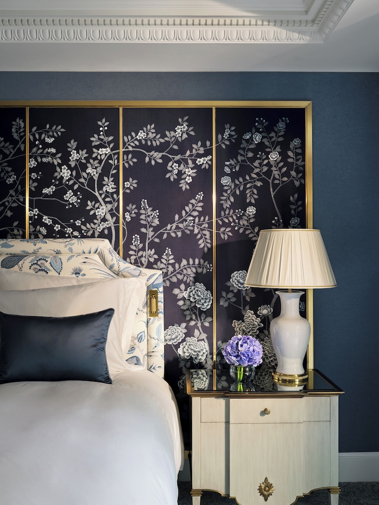 Junior Suite (Deluxe) photo 2