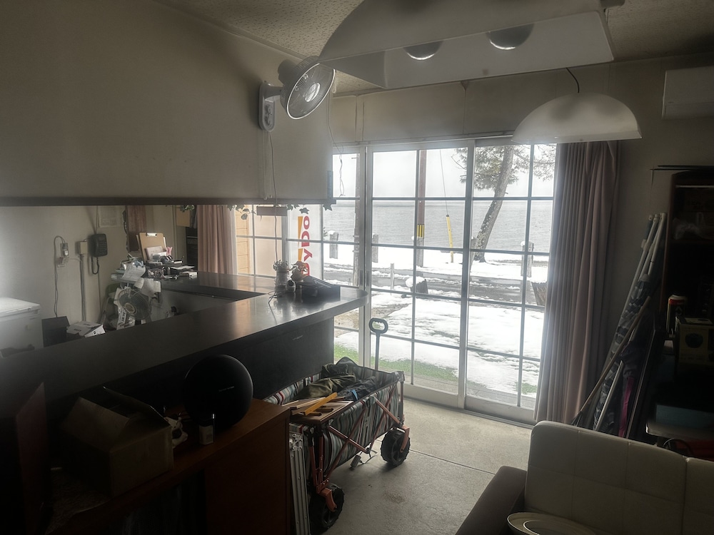 Basic Cabin photo 1