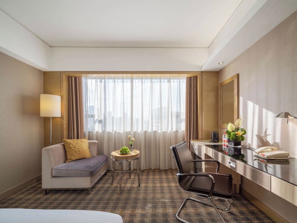Executive King Room - Photo 2