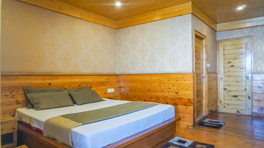 Superior Single Room, Valley View photo 3