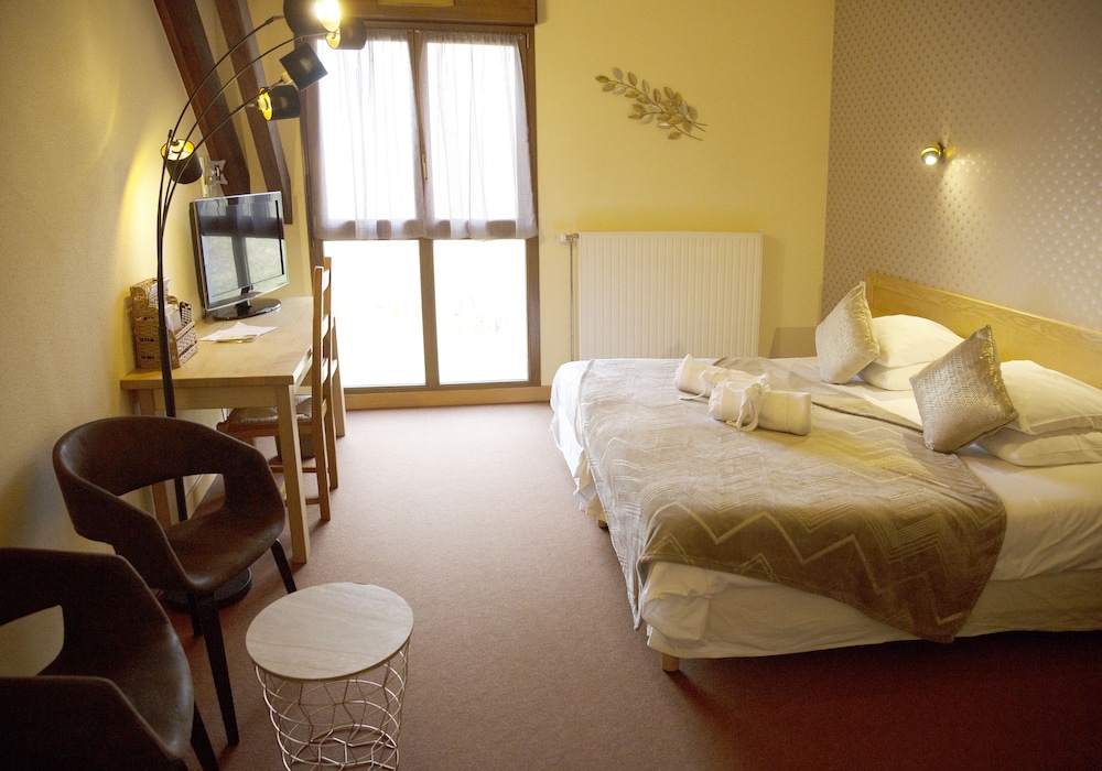 Double Room, Pool View photo 1