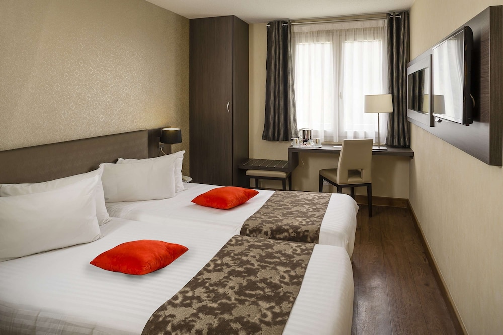Comfort Room, 2 Twin Beds, Non Smoking, Hill View - Photo 3