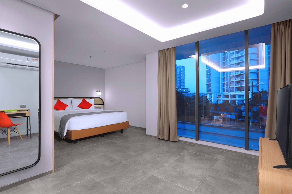 Deluxe Room - Photo 1