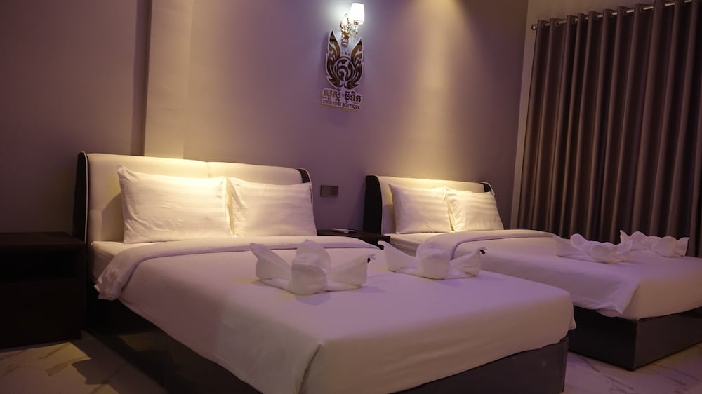 Family Double Or Twin Room, 2 Double Beds, Mountain View photo 3