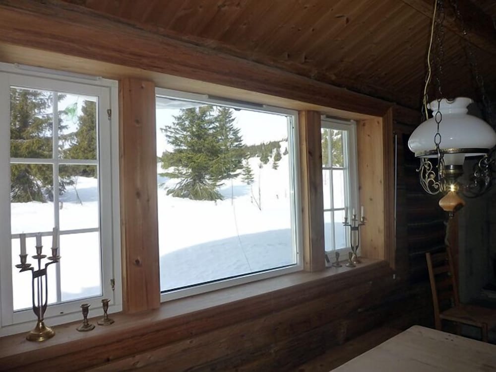 Cabin (Storhytta) photo 2