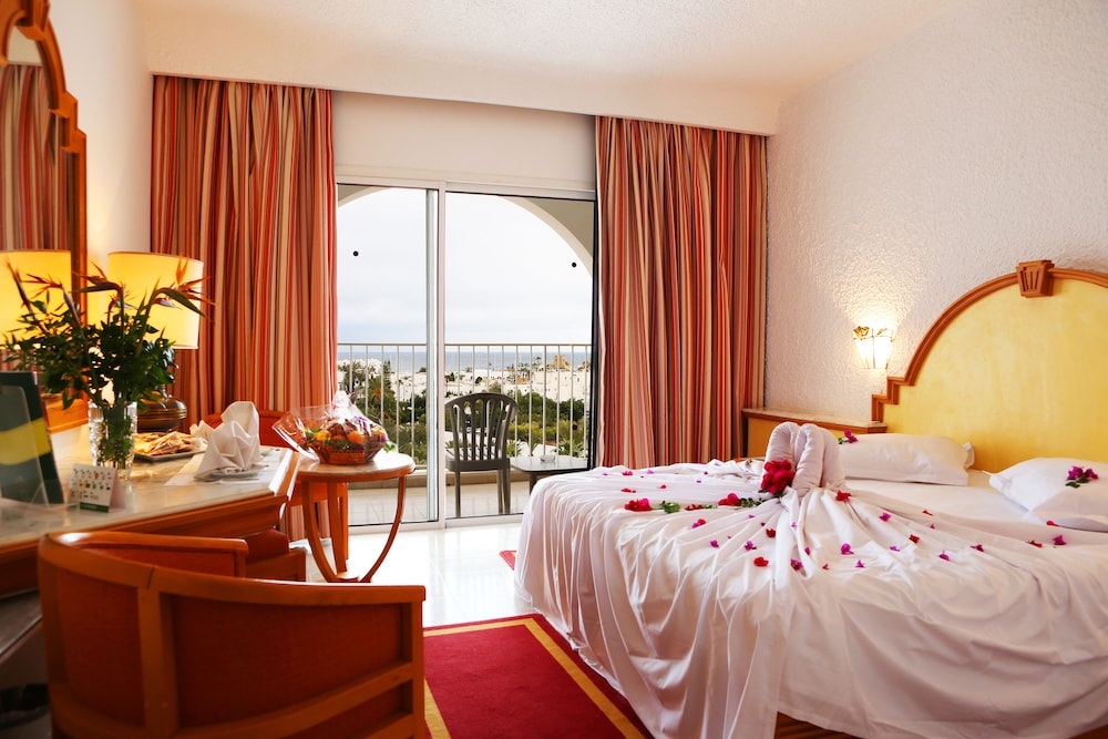 Triple Room - Photo 7
