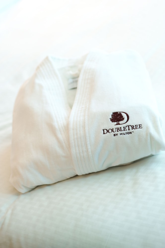 Deluxe Suite, 1 King Bed
