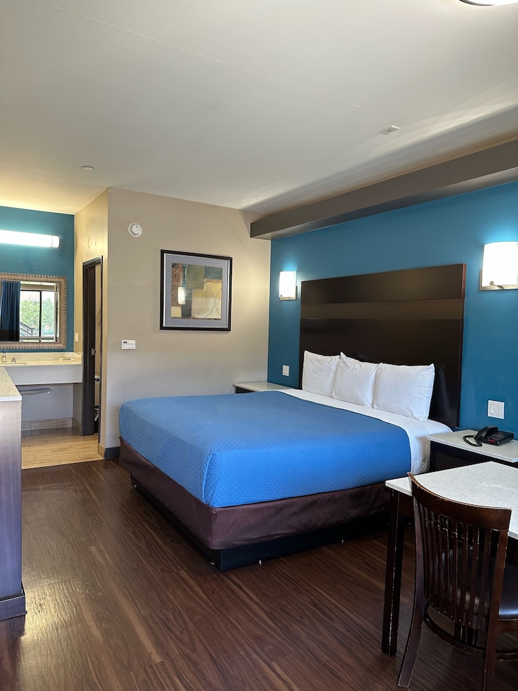 Basic Single Room photo 1
