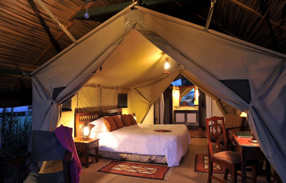 Standard Tent, Park View photo 1