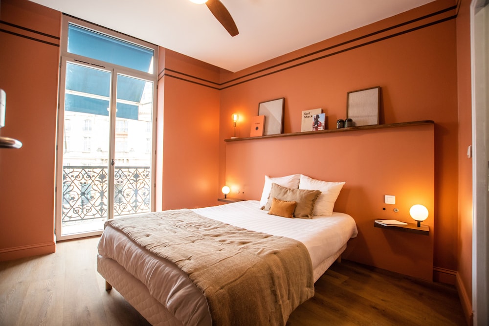 Standard Room, City View photo 3