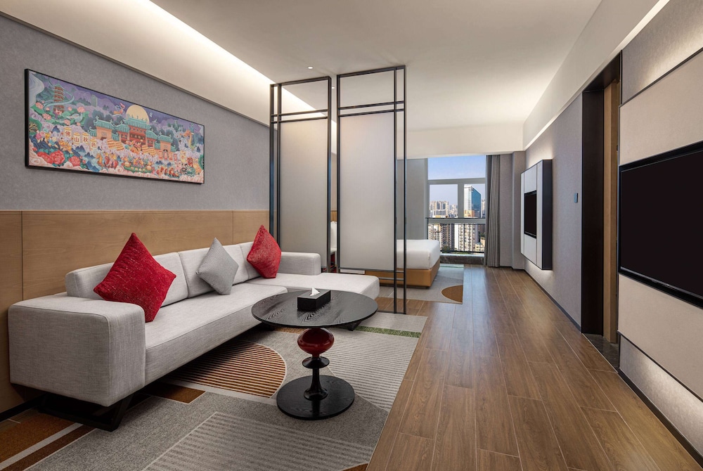 Suite, 1 King Bed, Non Smoking