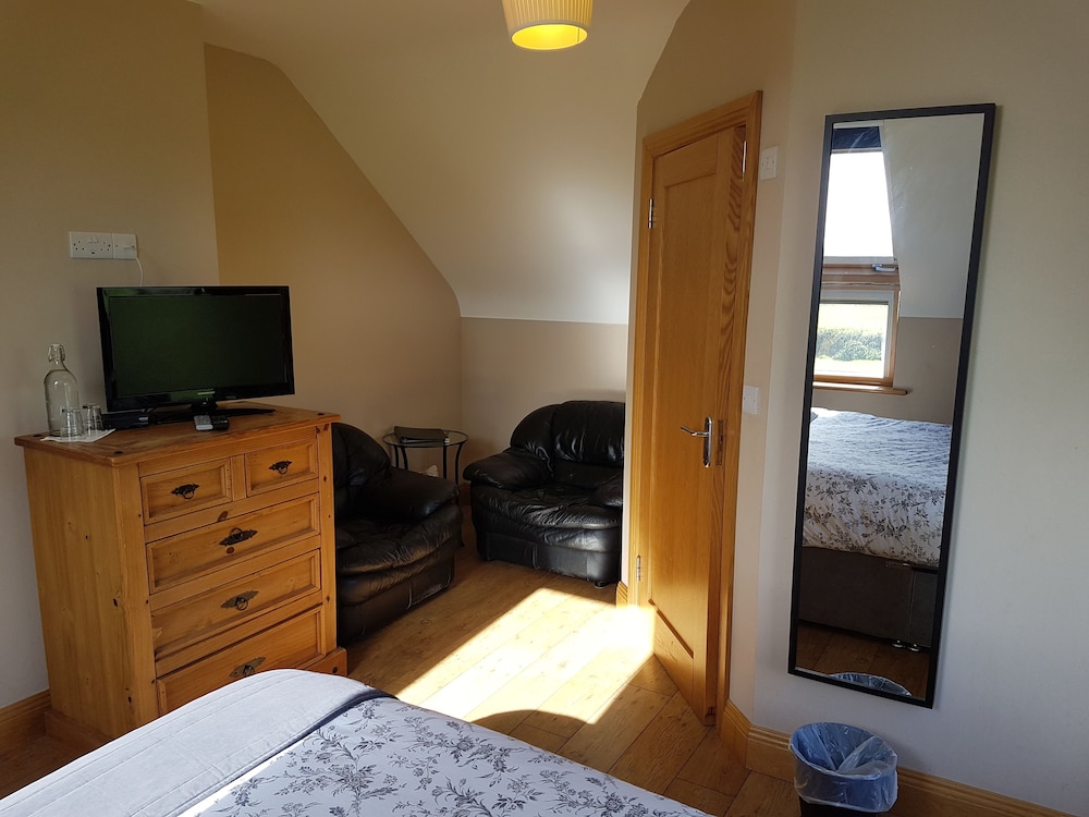 Comfort Double Room: Breakfast NOT included photo 1