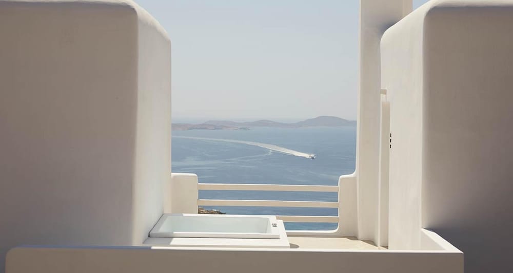 Deluxe Room, 1 King Bed, Terrace, Sea View (Hot Tub) photo 1