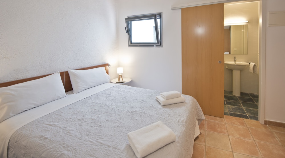 Basic Room photo 2