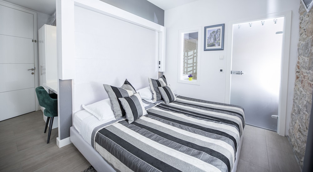 Comfort Double or Twin Room